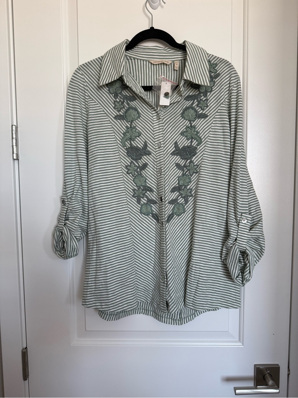 NWT Soft Surroundings Anisa Tunic Green Milieu Stripe Embroidered M (10-12)
